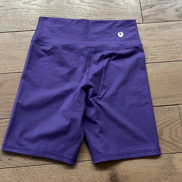 Yellow Label Co. Biker Shorts, purple, size S, brand new - Picture 3 of 3